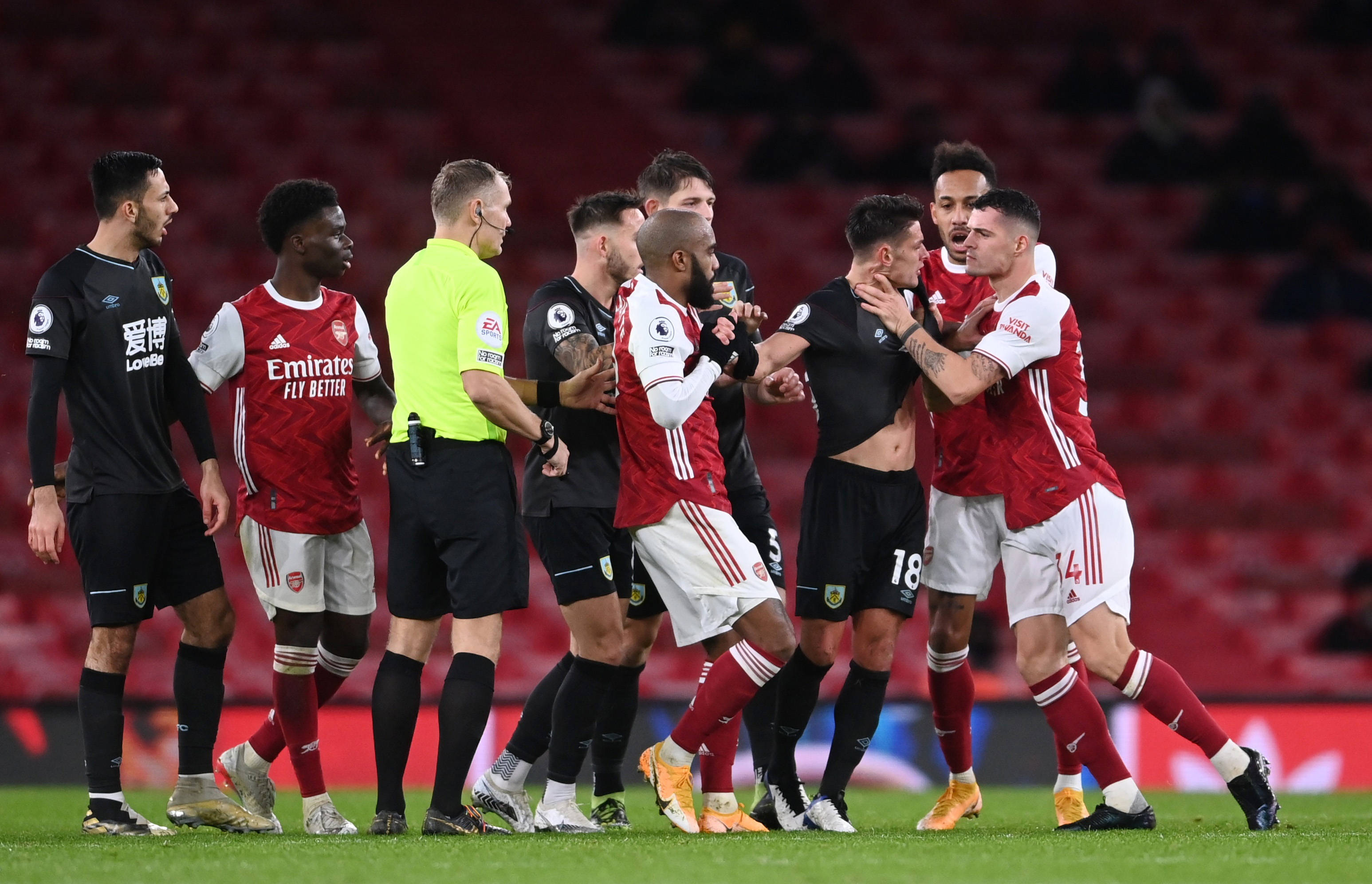 当加兰在半 当加兰在半